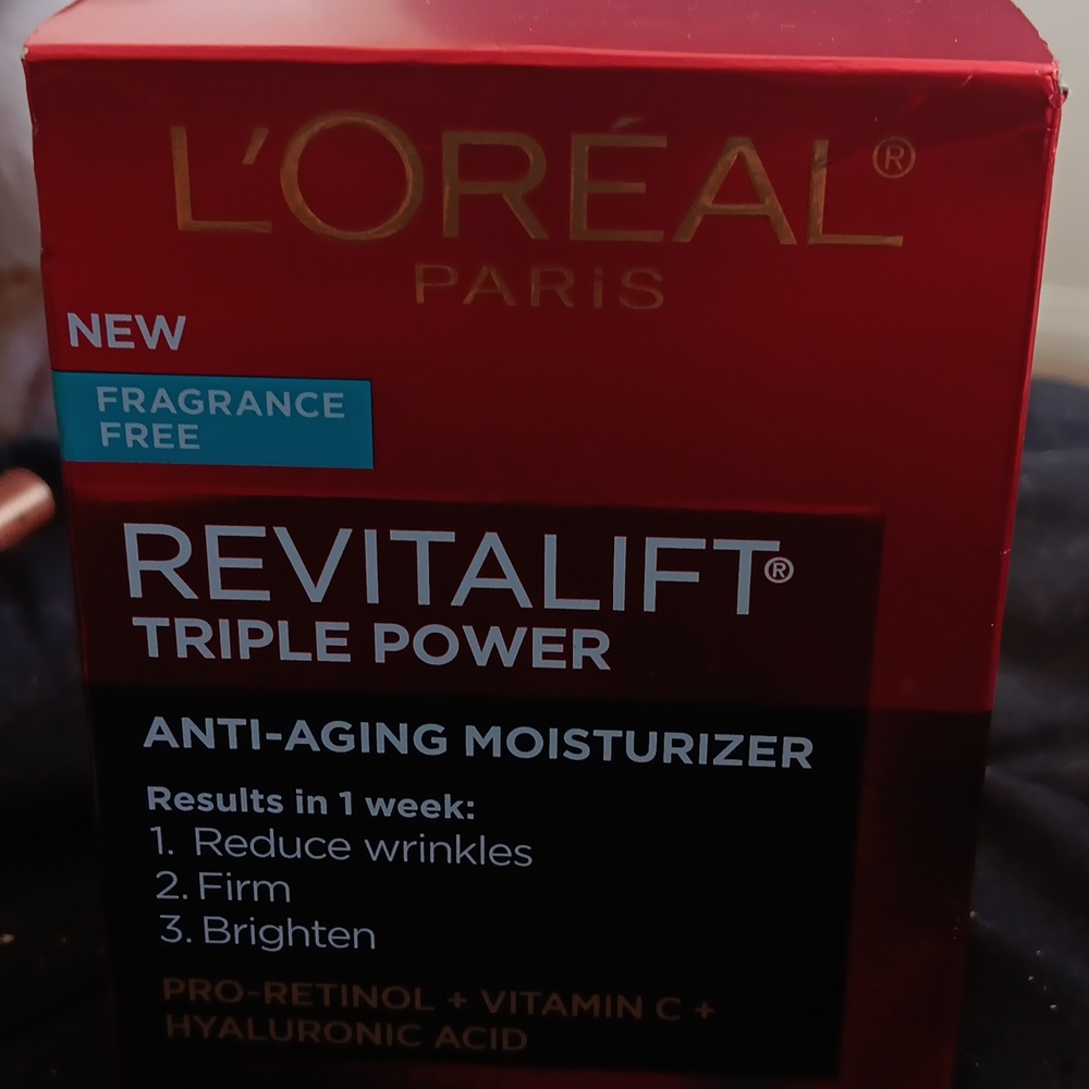L'OREAL PARIS Revitalift Triple Power